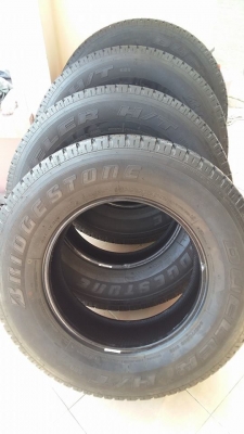 ขายยาง bridgestone dueler h/t 689 245/70r16 ปี13 สนใจติดต่อเล็กคลองสามครับ 081-3747940 ขายยาง bridgestone dueler h/t 689 245/70r16 ปี13 สนใจติดต่อเล็กคลองสามครับ 081-3747940