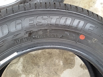 ขายยางป้ายแดง175/70/14 ปี 4314 BRIDGESTONE B250  4 เส้น