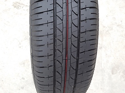 ขายยางป้ายแดง175/70/14 ปี 4314 BRIDGESTONE B250  4 เส้น