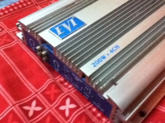 ขายแอมป์ EVI รุ่น AQ-4200 (200W x 4Ch) เสียงดีขายถูกๆ 1400.- ขายแอมป์ EVI รุ่น AQ-4200 (200W x 4Ch) เสียงดีขายถูกๆ 1400.-