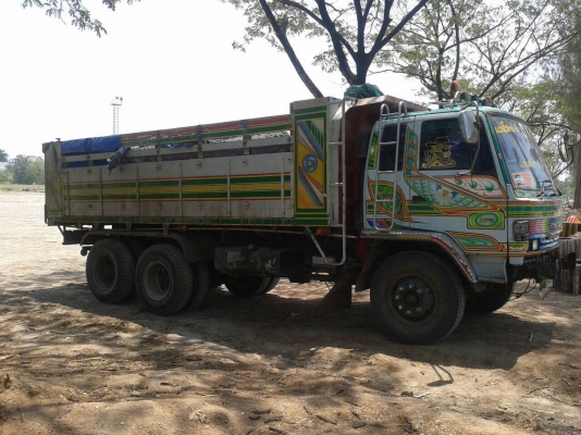 ขาย 10 ล้อดั้ม ROCKY คัสซีสวยตลอดเส้น เครื่อง 6BG1 เทอร์โบ 200 แรงม้า ช่วงล่าง DECA 270 เกียร์ใหญ่ สโลว์กลาง เบรคทิฟฟี่ ทะเบียนพร้อมโอนครับ