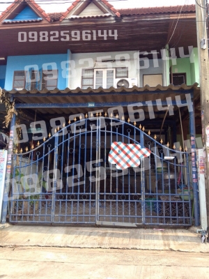 ทาวน์เฮาส์ 2 ชั้น17 ตรว. เพชรเกษม65/1