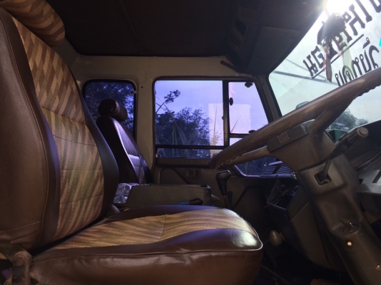 ขายหกล้อMitsubishi Fuso 165hpจัดไฟแนนท์ได้