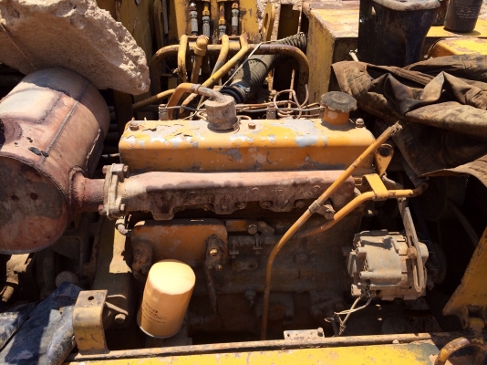 ขายด่วน  รถแบคโฮ  ตัวเล็ก  KOMATSU  พร้อมใช้งาน