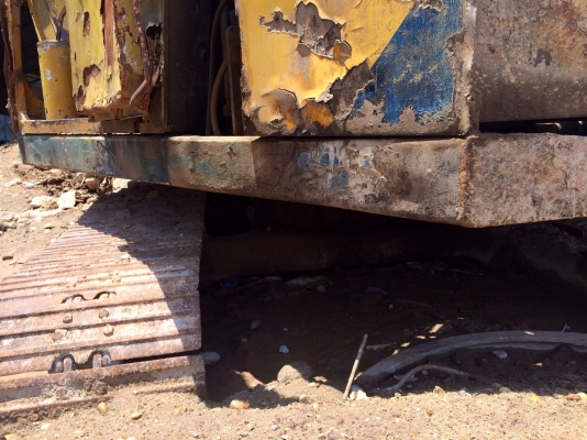 ขายด่วน  รถแบคโฮ  ตัวเล็ก  KOMATSU  พร้อมใช้งาน