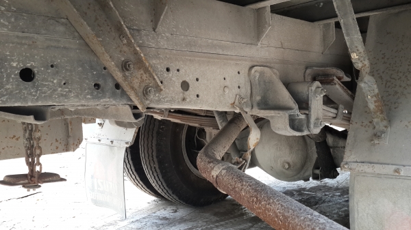 ขาย6ล้อ อีซูซุNPR 115 แรงม้า เครื่อง4BD1 ยาว5 เมตร พวงมาลัยพาวเวอร์ มีแอร์ ยางสวยๆ6เส้น ชัสซีสวยๆ เครื่องดีๆพื้นเก๋งผุ3จุด