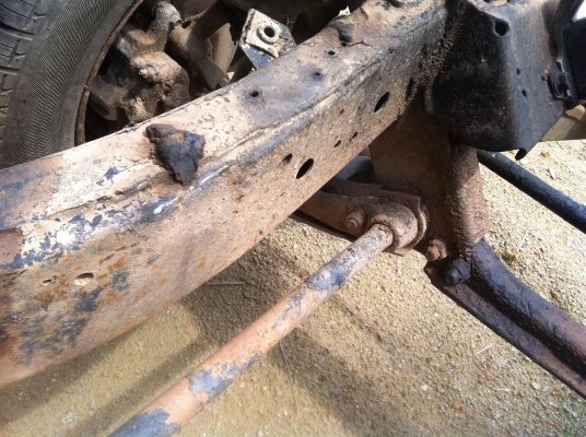 คัสซีไม่มีผุยกเส้น พร้อมช่วงล่างยกยวง เฟืองท้ายเปิดตูด