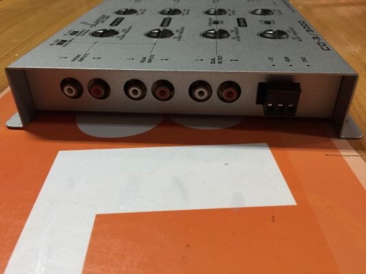 ขายครอส OVER ยี่ห้อ Lanzar รุ่น CO-3/3000 สภาพสวย ขายครอส OVER ยี่ห้อ Lanzar รุ่น CO-3/3000 สภาพสวย