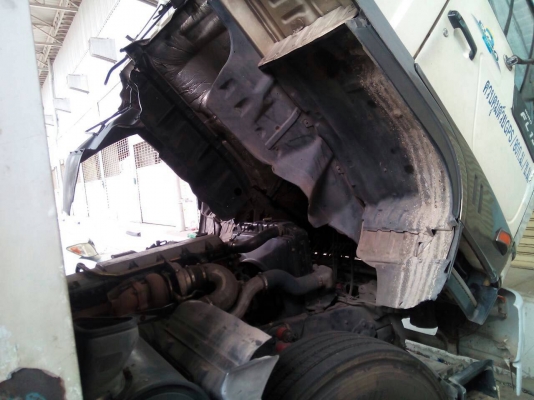 ขาย10ล้อเพลาเดียวFL3Hยาว7.50มมี2คัน