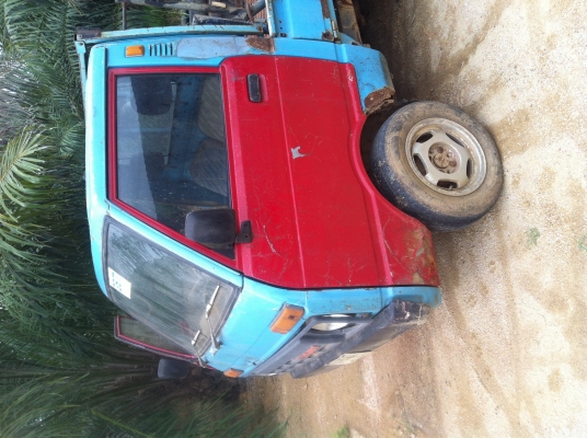 ไดฮัสสุ รุ่นขับ 4x4 เครื่องเกียร์โฟร์ครบ ขาดคาร์บู