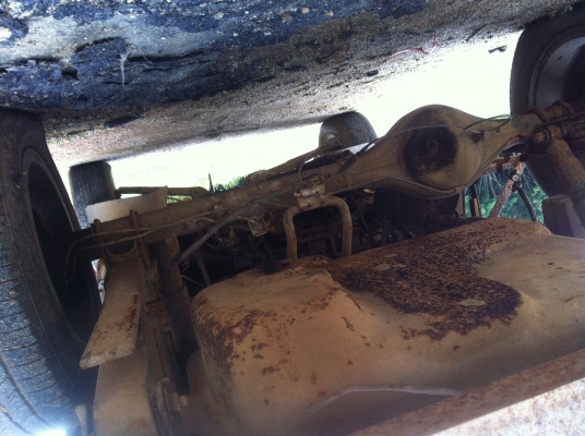 ไดฮัสสุ รุ่นขับ 4x4 เครื่องเกียร์โฟร์ครบ ขาดคาร์บู