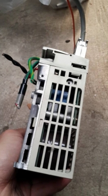 ขาย AcServo Yaskawa 100w 200v ถูกๆ