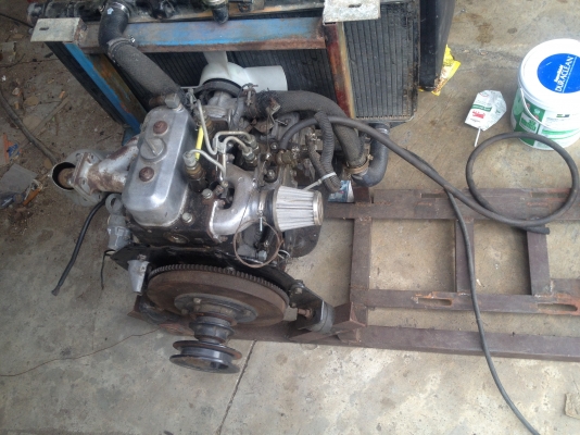 ขาย เครื่องดีเชล 2สูบ 12แรง 8000