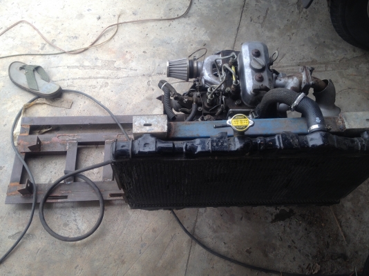 ขาย เครื่องดีเชล 2สูบ 12แรง 8000 ขาย เครื่องดีเชล 2สูบ 12แรง 8000