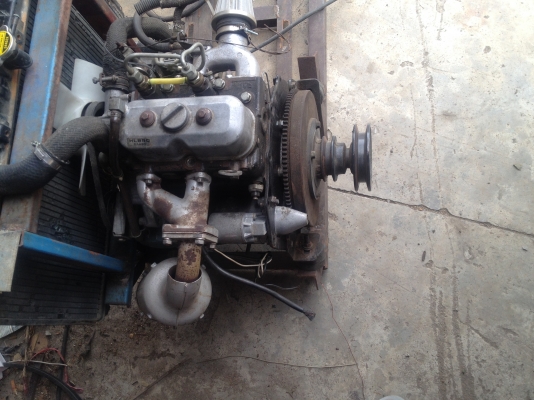 ขาย เครื่องดีเชล 2สูบ 12แรง 8000 ขาย เครื่องดีเชล 2สูบ 12แรง 8000