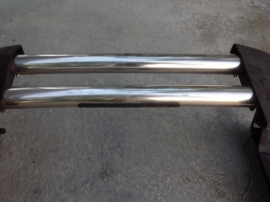 ขายโรบาร์ ใส่โตโยต้าไทเกอร์ สปอตครุยเซอร์ ยี่ห้อแครี่บอย ราคา 2000 บาท