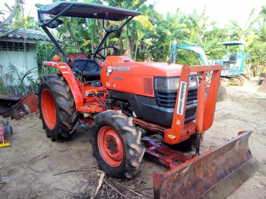 ขาย 195000 บาท อยู่ไกลมีรถขนส่งบริการครับ มารับเองราคาลดได้อีกครับ