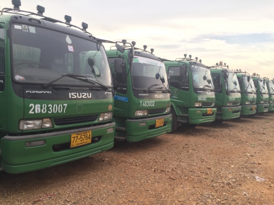 ขายรถบรรทุก 6 ล้อหัวคัสซี ISUZU FTR 200 แรงม้าปี 2550 มี 80 คันราคาคันละ 700000