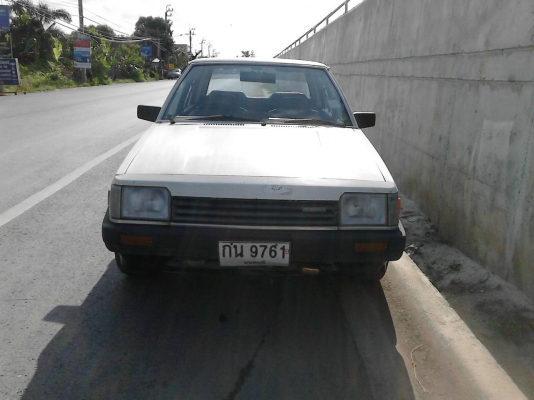 ขายMazda 323 5ประตู ใช้ได้ดี เดิมๆบางๆ 26,000 (ต่อรองได้)