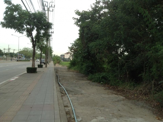 ทำเล ทำ บ้านจัดสรร ติดถนน นิมิตรใหม่ มีนบุรี กทม. ทำเล ทำ บ้านจัดสรร ติดถนน นิมิตรใหม่ มีนบุรี กทม.