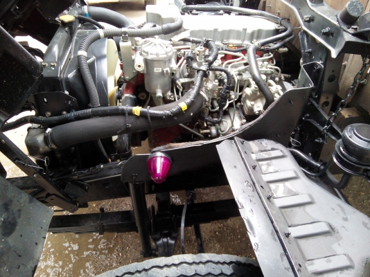 6 ล้อกลาง  *Euro.3*  HINO *ซีรีย์500*  FC9J 150 แรงม้า *คอมมอนเรว*  *ยาว 5.50 ม.*  รถสวยเดิม+สวยจริง * รถห้างแท้ * มีเล่มพร้อม*