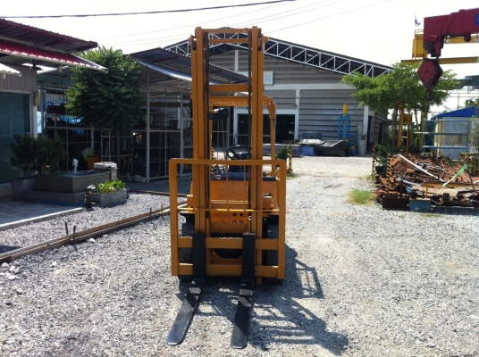 รถโฟคลิฟท์ Toyota 4FD20 นำเข้าจากญี่ปุ่น รถโฟคลิฟท์ Toyota 4FD20 นำเข้าจากญี่ปุ่น