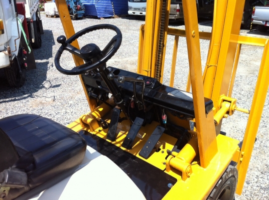 รถโฟคลิฟท์ Toyota 4FD20 นำเข้าจากญี่ปุ่น รถโฟคลิฟท์ Toyota 4FD20 นำเข้าจากญี่ปุ่น