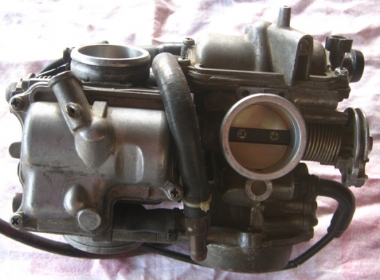 ขายคาร์ูบู steed400 ใช้งานได้เลย 3800 พร้อมส่ง สนใจโทร0870344663