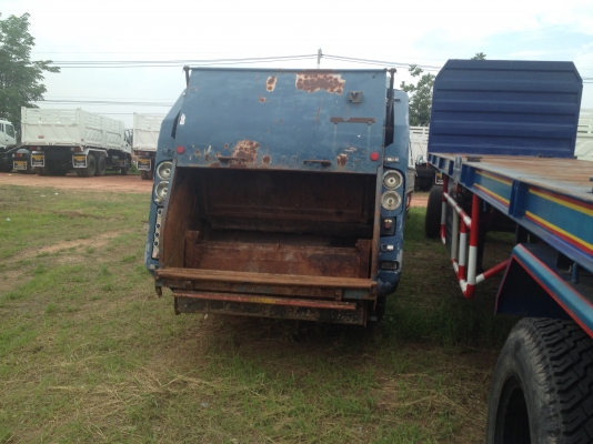 ขายรถขยะ ตามสภาพจากญี่ปุ่น มีเล่มแล้ว เครื่อง 4HG1 129  แรงม้า ถังไฮดรอลิค ใช้งานครบ