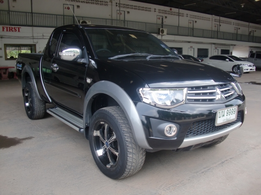 ขายกะบะมิตซูบิชิแค๊บไตรตั้นพลัสยกสูงVG2.5TURBO