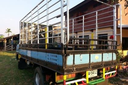 ขาย6ล้อ ISUZU KS110แรง เครื่องดี แคชซีสวย ยางดี ยาว4.30เมตร เฟืองท้ายใหญ่F สภาพพร้อมใช้งาน เอกสารพร้อมโอน สนใจโทร 090-8588220คุณนะ 093-3258446คุณบิว ID:narong498 หรือwww.truck.in.th/498 หรือเพจFacebook ณรงค์ ซื้อขายรถมือสอง (เว็บไซต์ส่วนตัว) ขาย6ล้อ ISUZU KS110แรง เครื่องดี แคชซีสวย ยางดี ยาว4.30เมตร เฟืองท้ายใหญ่F สภาพพร้อมใช้งาน เอกสารพร้อมโอน สนใจโทร 090-8588220คุณนะ 093-3258446คุณบิว ID:narong498 หรือwww.truck.in.th/498 หรือเพจFacebook ณรงค์ ซื้อขายรถมือสอง (เว็บไซต์ส่วนตัว)