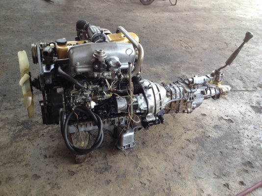 ขายเครื่อง isuzu2500เทอร์โบ