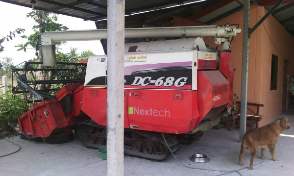 ราคา295000บาทขายรถเกี่ยวคูโบต้า 68 อุ้ม ปี53 สภาพพร้อมใช้ เครื่องดี เกียรดี ระบบไฮดรอริกดี ปากดี คอดี เอาเป็นว่าพร้อมใช้เลยคับ