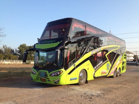 ขายรถบัส 8 ล้อ (ด่วน)