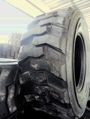 ยางใหม่ราคาถูกๆ  14-17.5  OTANI   รถตัดอ้อย,รถตักเล็ก