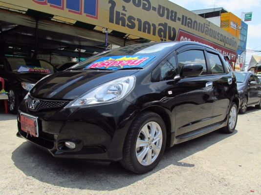 แจ๊ส 2012 แต่งเต็มๆ สนใจโทรเลยจ้า 087-775-8887