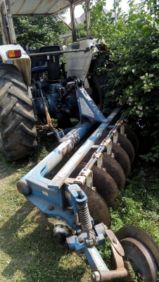 รถไถฟอร์ด 6600 เครื่อง T5