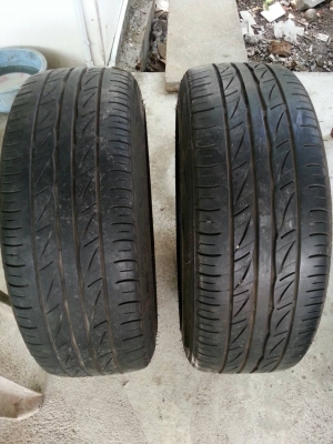 เพื่อนฝากขาย ล้อ JRD (German) ขนาด15 กว้าง6.5 ใส่ได้ทั้ง4/100และ4/114 สภาพเดิมๆขอบสวยหนาไม่มีเบียด ไม่มีดุ้ง พร้อมยางสวยๆดอกเต็มๆใช้ได้อีกนาน คู่หน้า185/55 r15 ปี2013 คู่หลัง 195/55 r15 ปี2012 ขายถูก 5,500 บาท โทร 086-895-3399 อยู่บางแค/พุทธมลฑลสาย1