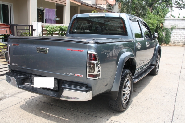 ขาย Isuzu d-max hilander 4 ประตู