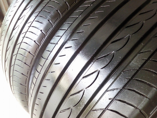 ขายยาง Yokohama Advan dB 225/55/16 ปี12 ดอกนิ่มๆ ไม่มีปะ
