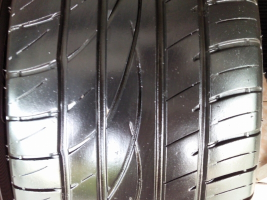 ขายยาง 235/60/17 ฟอเคน ปี13
