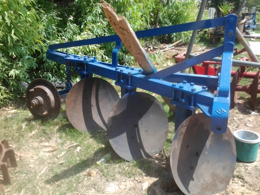 ขายตามสภาพพาน3ใบ26นิ้วติดกับรถไถฟอดยีห้อPT ใช้งานได้เลย