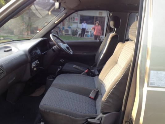 รถตู้ KIA ปี 2003 รถตู้ KIA ปี 2003