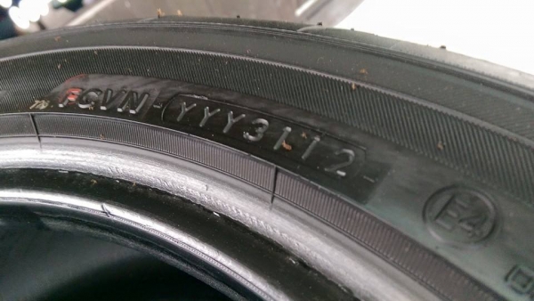 AD08 205-45-16 ปี 12 ดอกดียางเต็มครับ เพิ่งถอดจากรถผมเอง