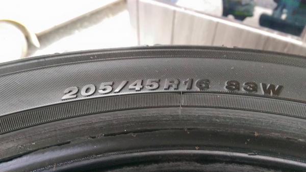 AD08 205-45-16 ปี 12 ดอกดียางเต็มครับ เพิ่งถอดจากรถผมเอง