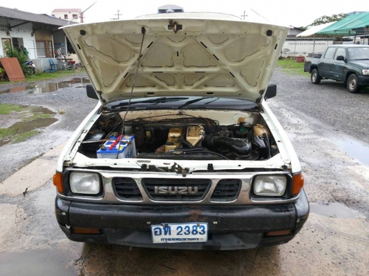 รถอีซูซุ TFR มังกรทอง.