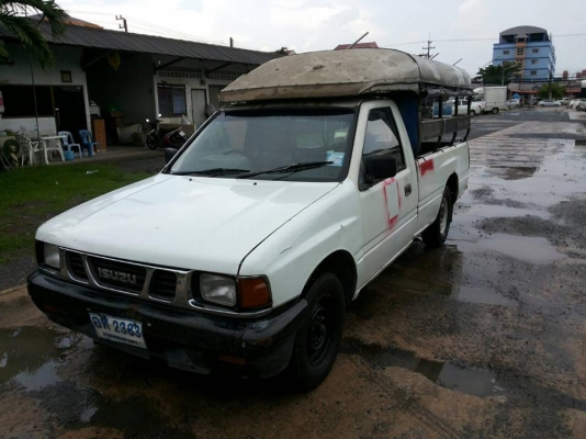 รถอีซูซุ TFR มังกรทอง.