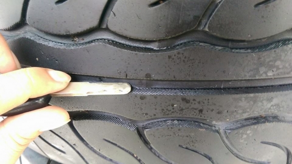 AD08 205-45-16 ปี 12 ดอกดียางเต็มครับ เพิ่งถอดจากรถผมเอง