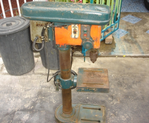 ขายแท่นสว่าน KIRA ของญี่ปุ่นแท้ ไฟ 220 โวล์ หัวจับดอก5หุน สูง 1เมตร