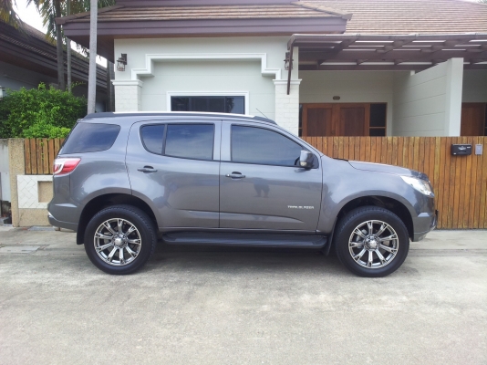 ให้เช่ารถเชฟโรเลต เทรลเบลเซอร์